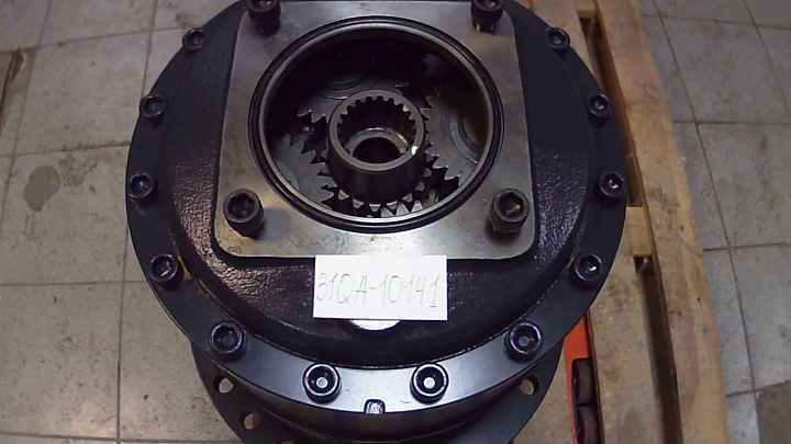 Редуктор поворота 31QA-10141